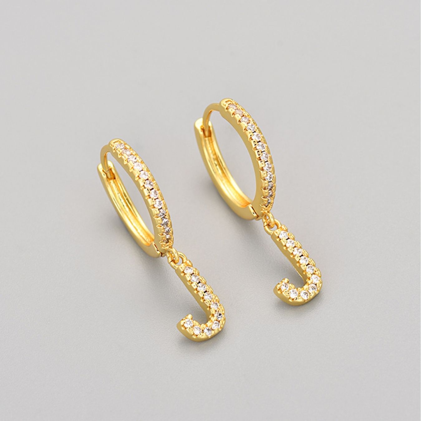 Oorbellen met initialen "Crystal"