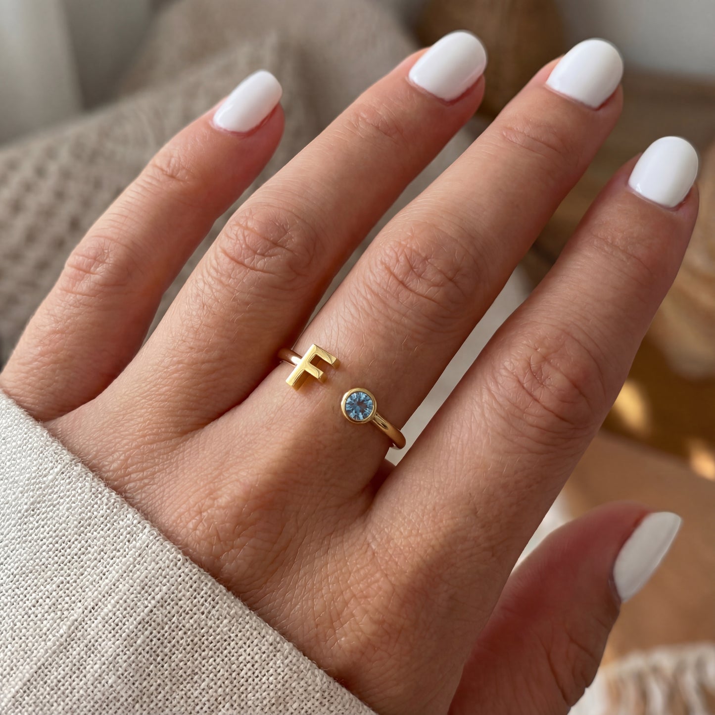 Verstelbare Initialen Ring "Essence"