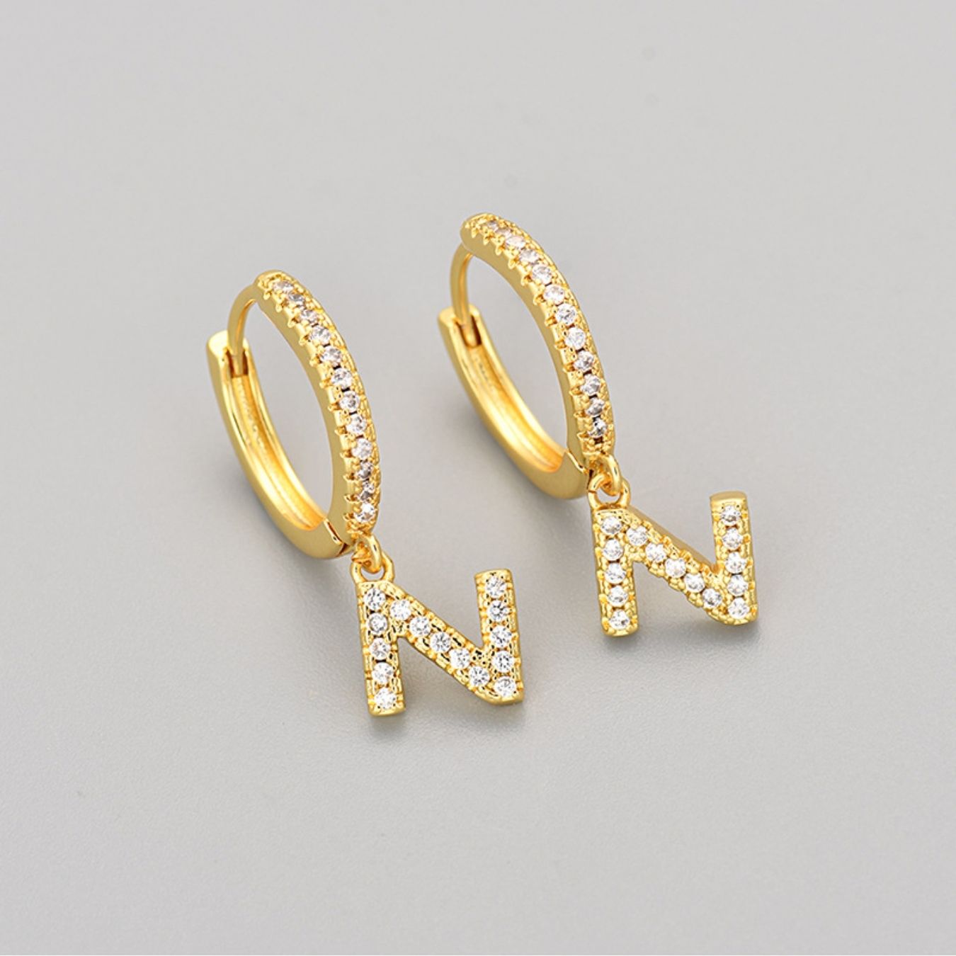 Oorbellen met initialen "Crystal"