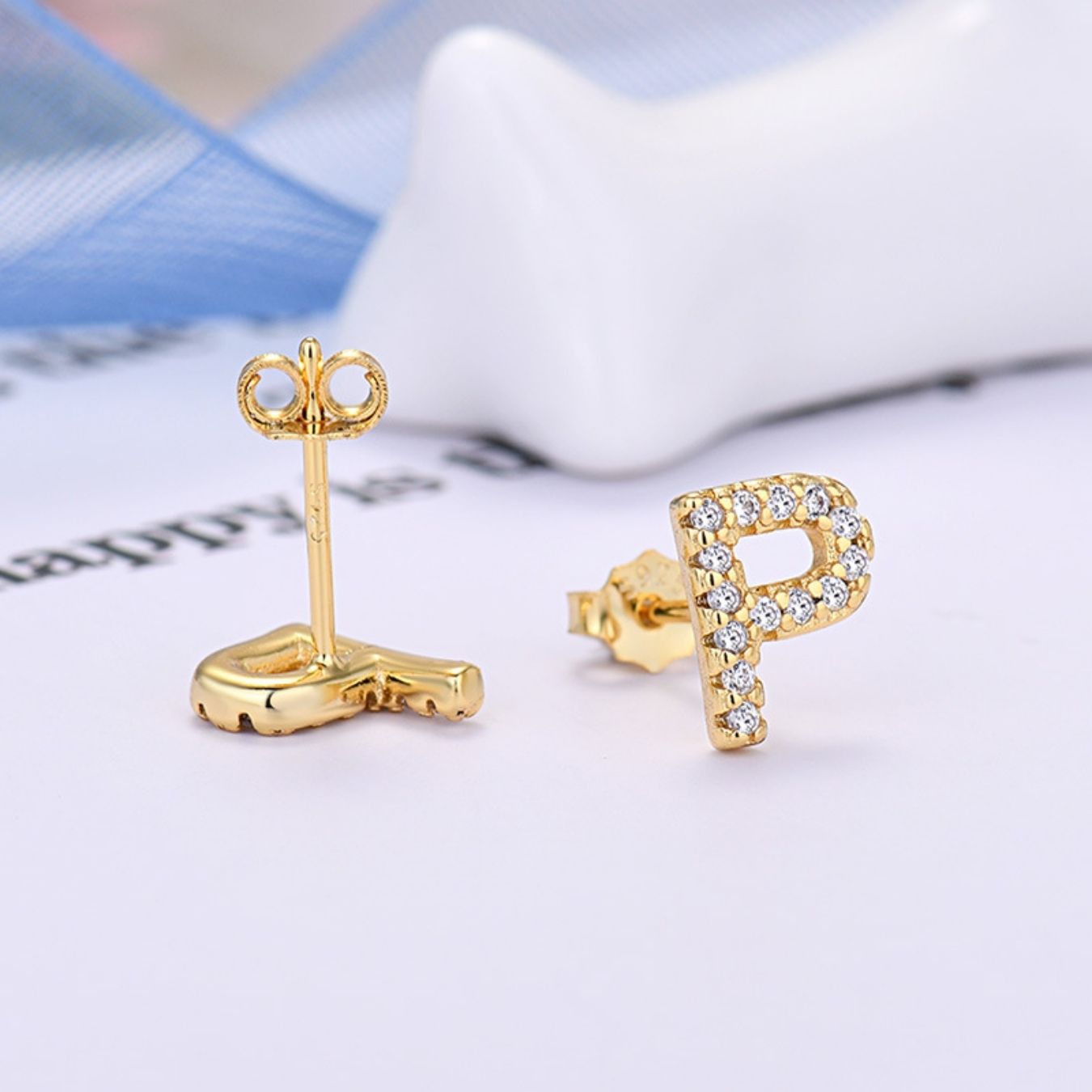 Oorringen "Identiteit"