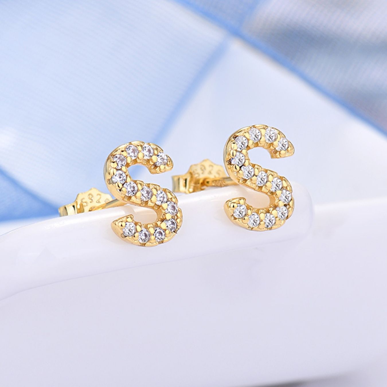 Oorringen "Identiteit"