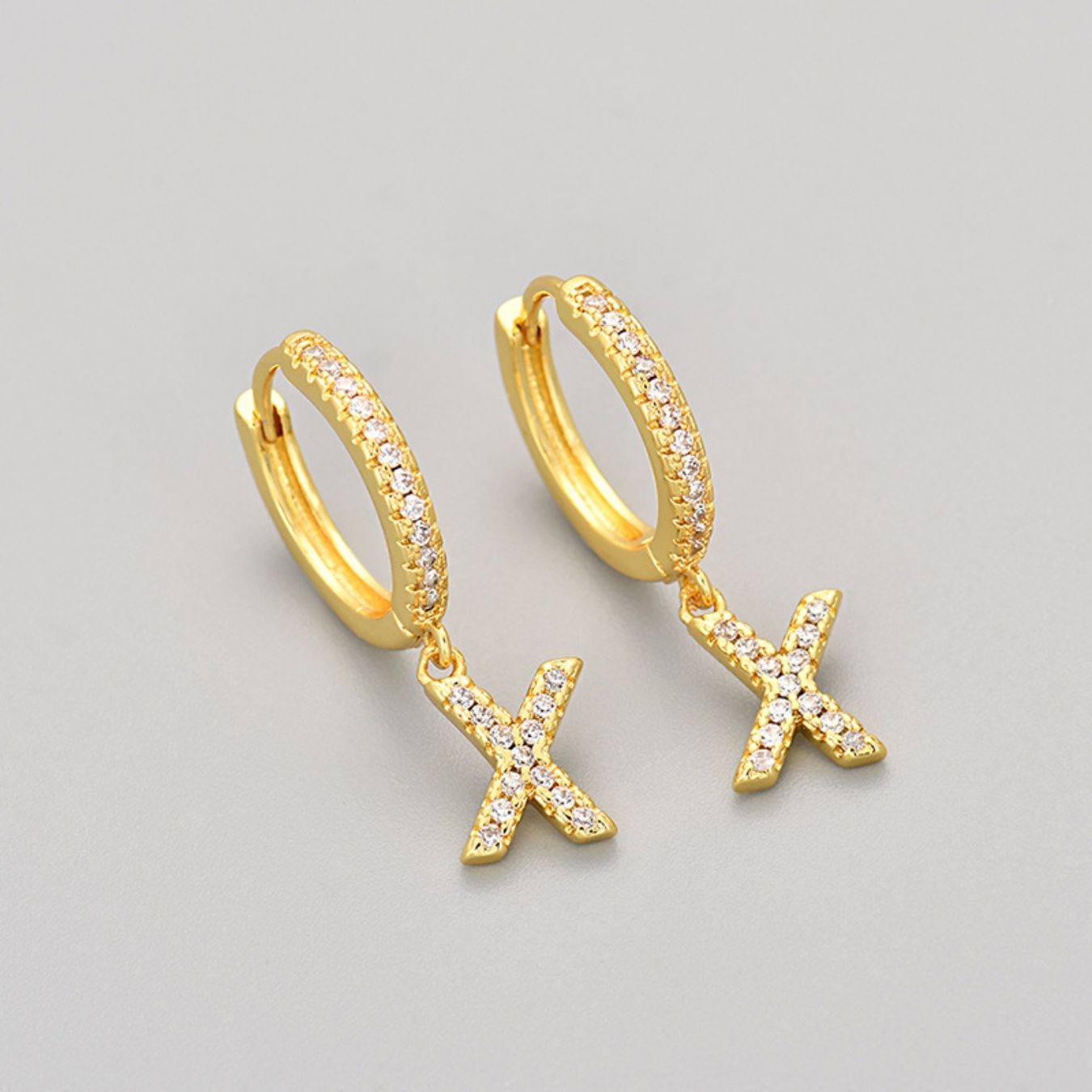 Oorbellen met initialen "Crystal"