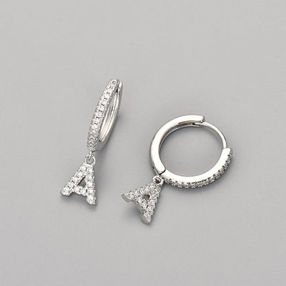 Oorbellen met initialen "Crystal"