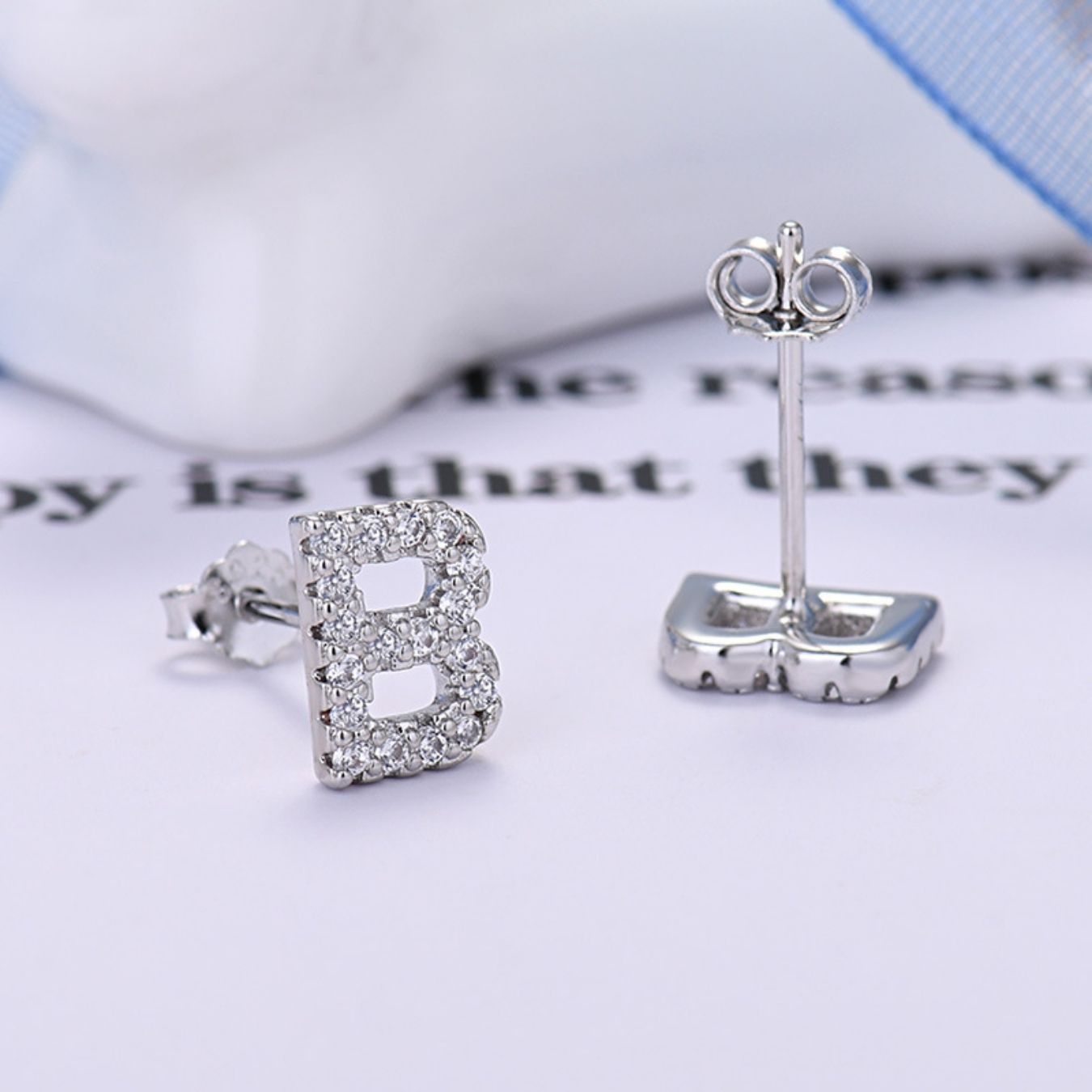 Oorringen "Identiteit"