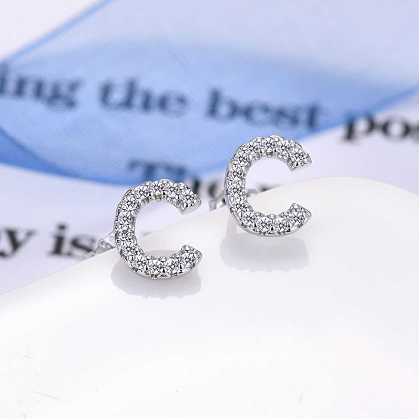 Oorringen "Identiteit"