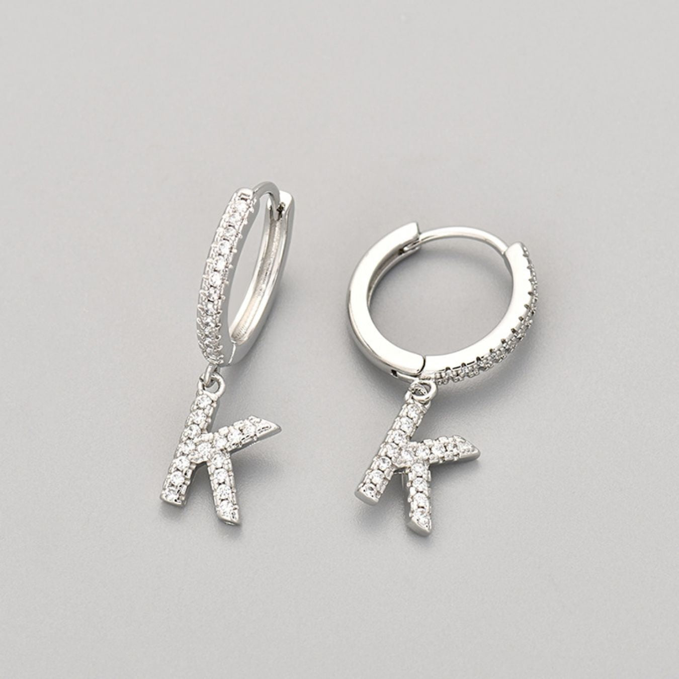 Oorbellen met initialen "Crystal"