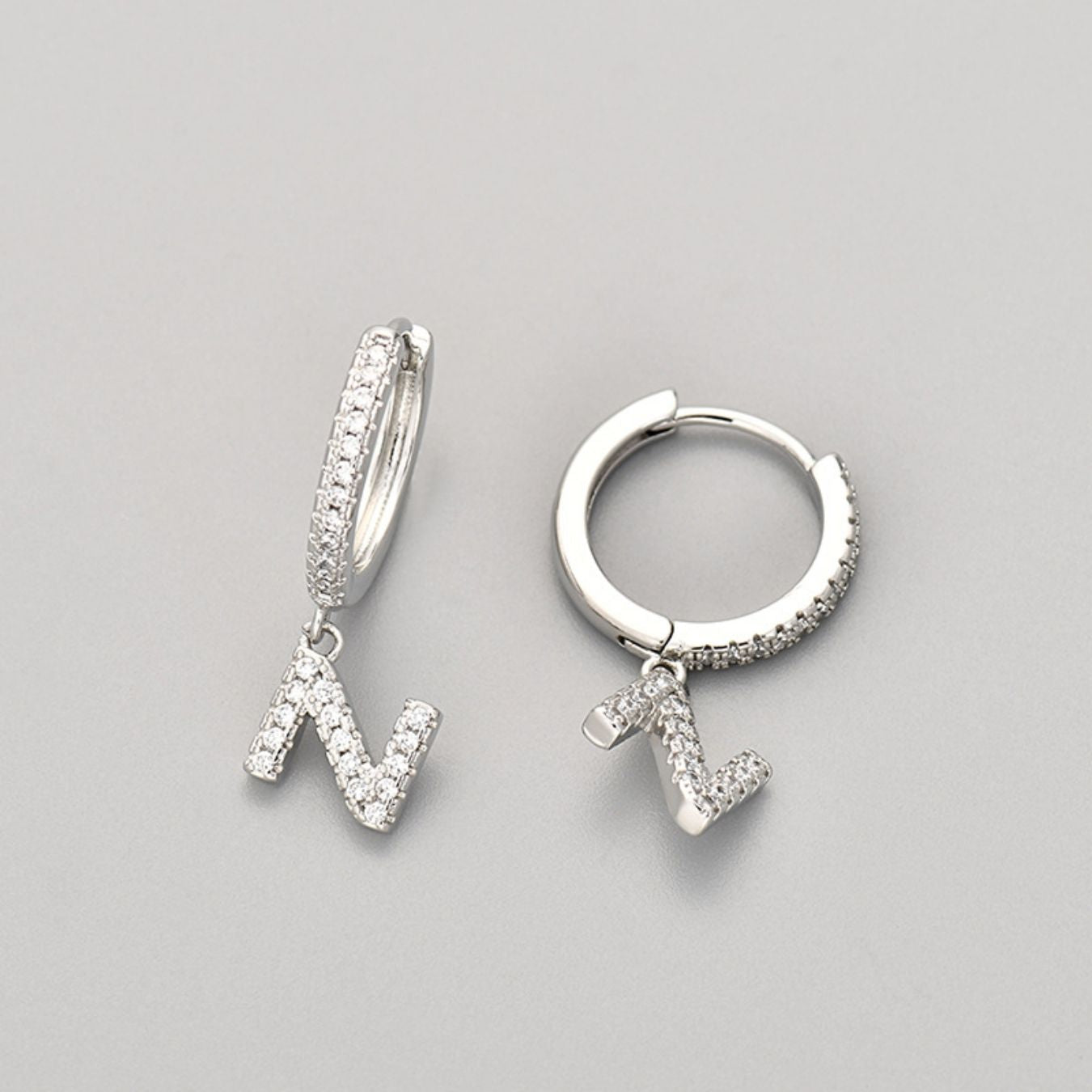 Oorbellen met initialen "Crystal"