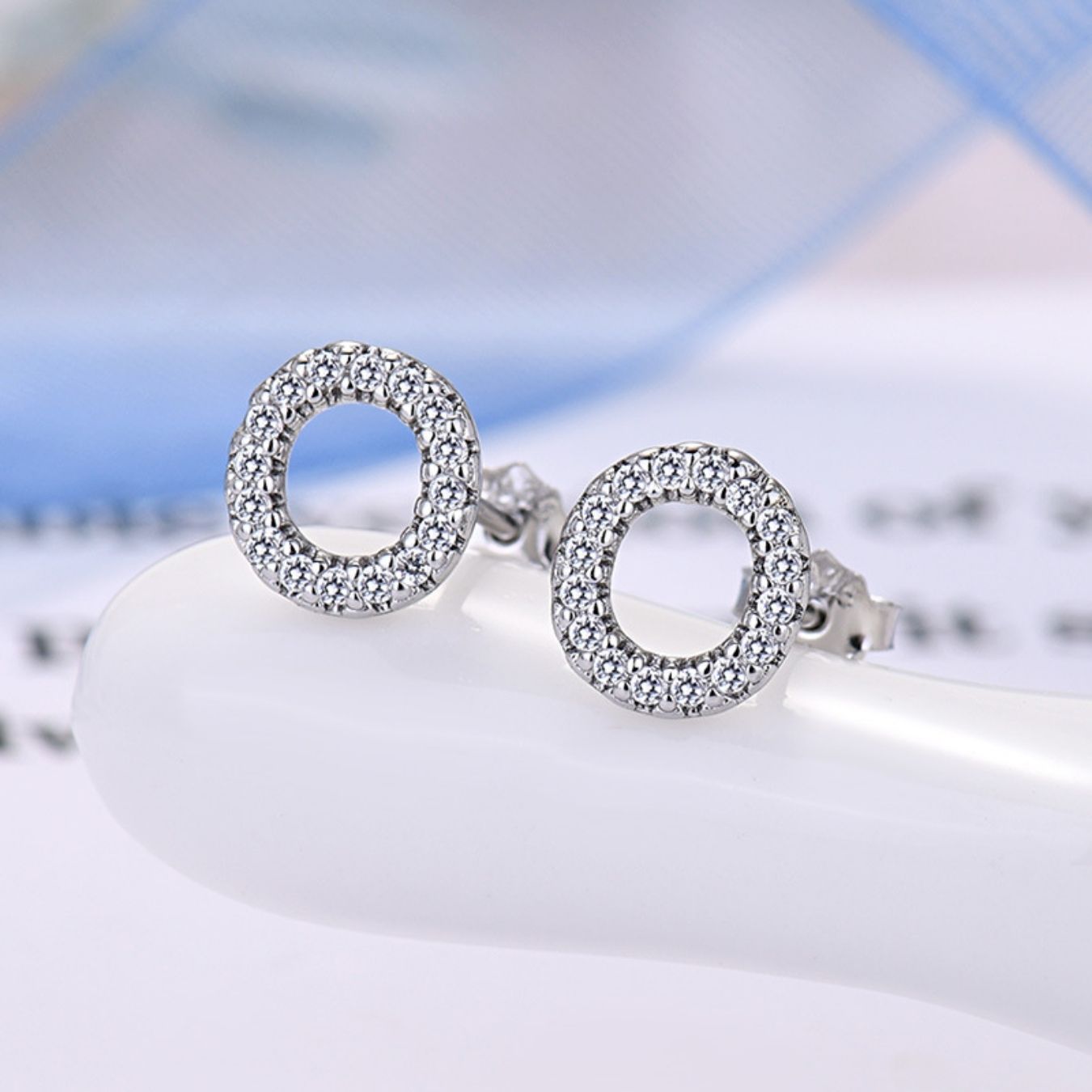 Oorringen "Identiteit"