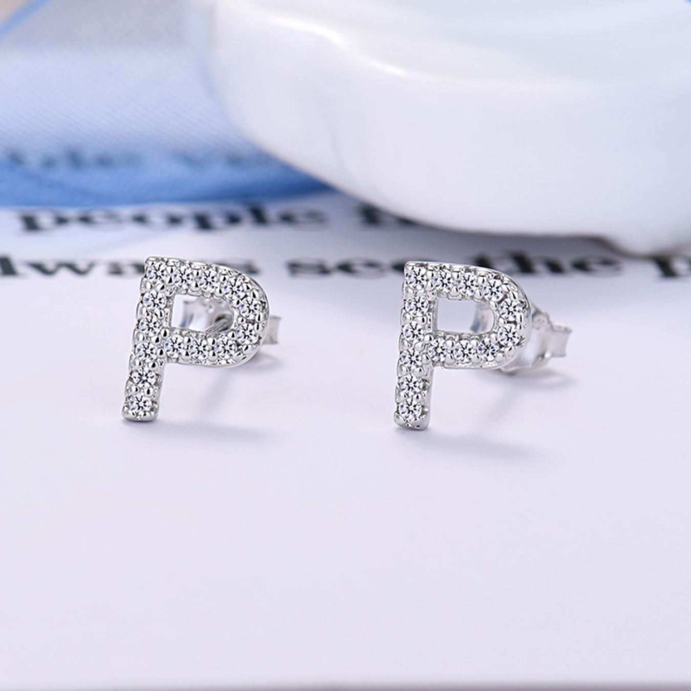 Oorringen "Identiteit"