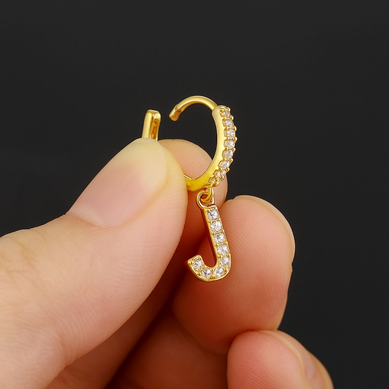 Oorbellen met initialen "Crystal"