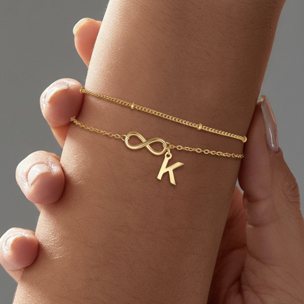 Armband met initialen "Eeuwige Band"