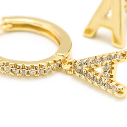 Oorbellen met initialen "Crystal"