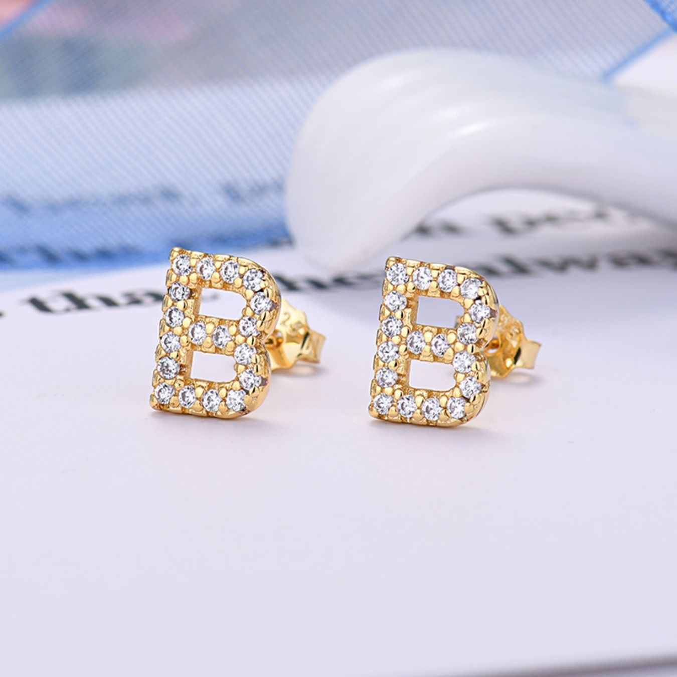 Oorringen "Identiteit"